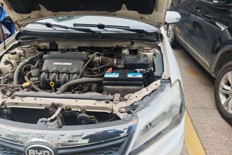 Used BYD F3 2014 1.5L Manual Luxury Model Engine Bay Left