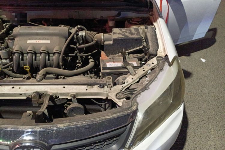 Used BYD F3 2014 1.5L Manual Luxury Model Engine Bay Left