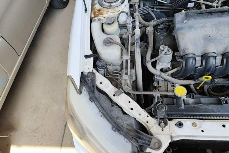 Used BYD F3 2014 1.5L Manual Luxury Model Engine Bay Right