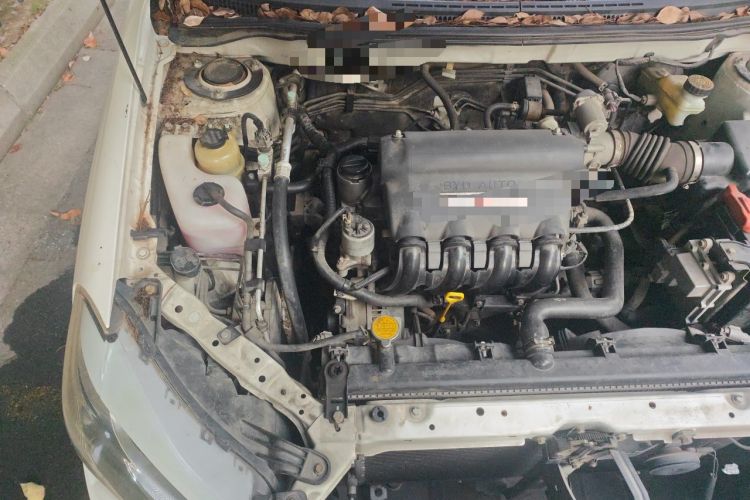 Used BYD F3 2014 1.5L Automatic Prestige Edition Engine Bay Right