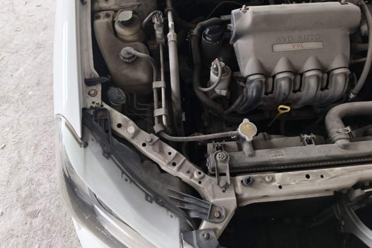 Used BYD F3 2014 1.5L Manual Luxury Model Engine Bay Right