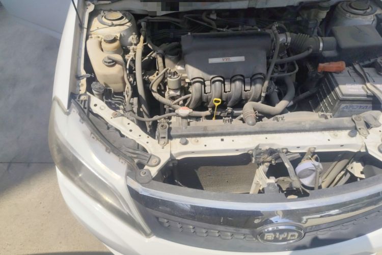 Used BYD F3 2014 1.5L Manual Luxury Model Engine Bay Right