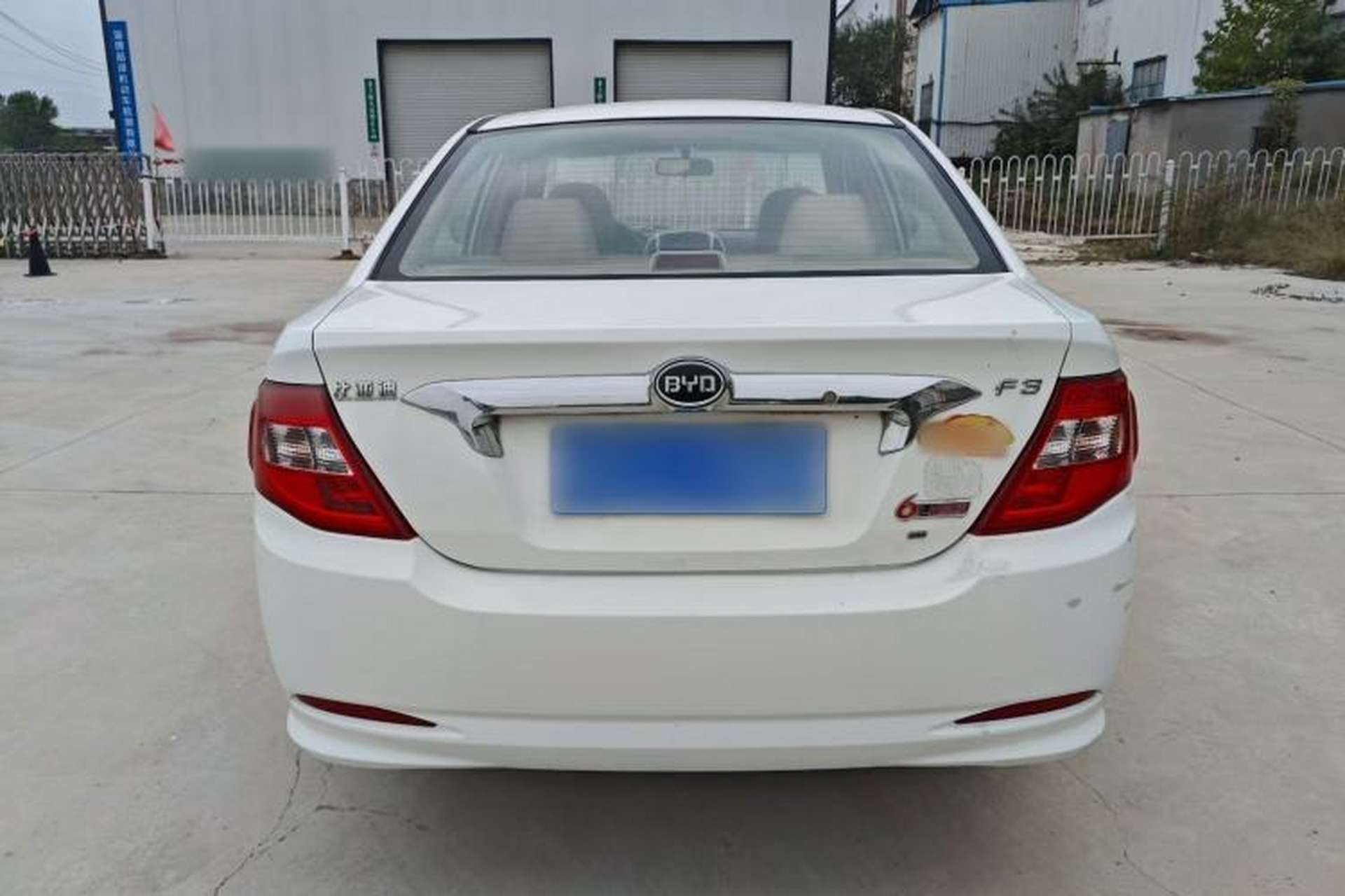 Used BYD F3 2014 1.5L Automatic Luxury Model Exterior 4