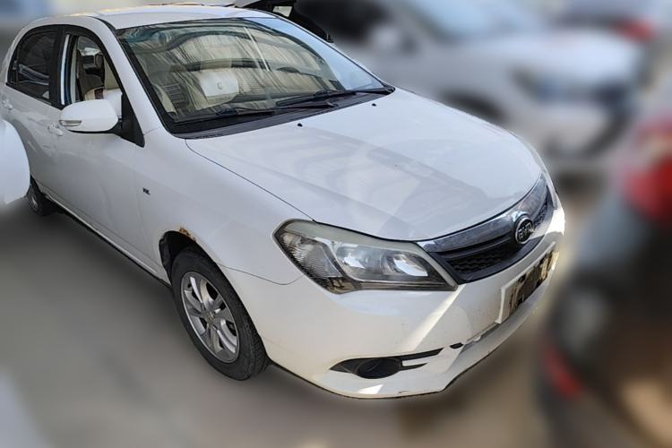 Used BYD F3 2014 1.5L Manual Luxury Model Front Right 45 Deg