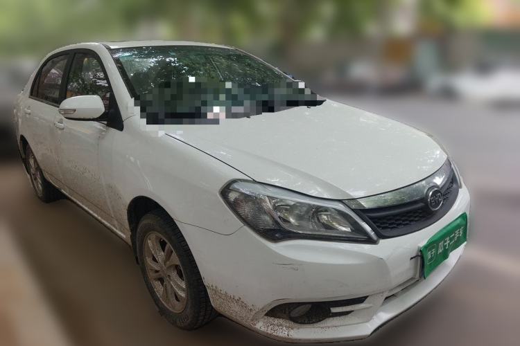 Used BYD F3 2014 1.5L Automatic Prestige Edition Front Right 45 Deg