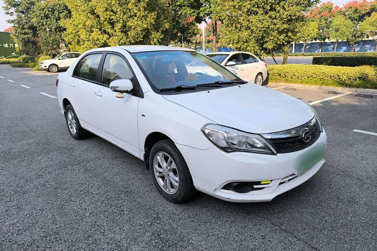 Used BYD F3 2014 1.5L Manual Luxury Model Front Right 45 Deg