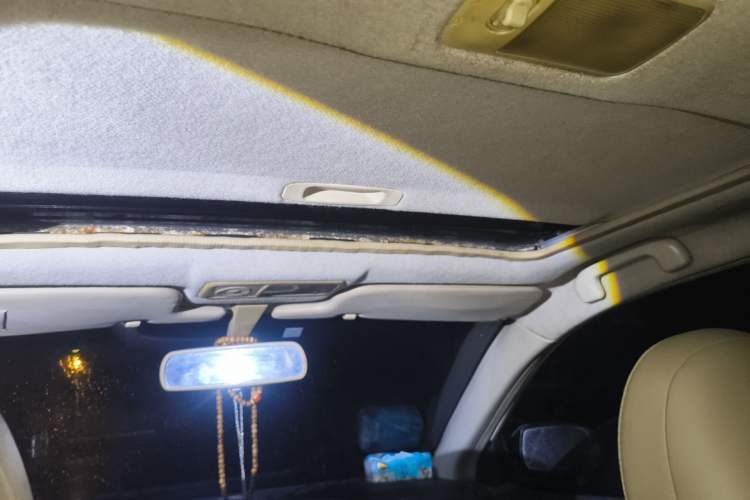 Used BYD F3 2014 1.5L Manual Luxury Model Headliner