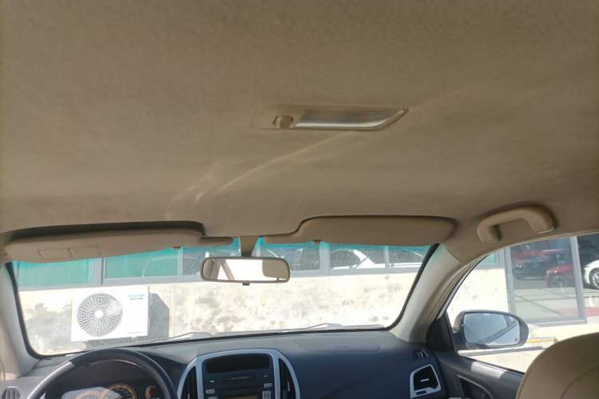 Used BYD F3 2014 1.5L Automatic Luxury Model Headliner