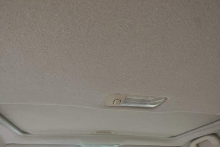 Used BYD F3 2014 1.5L Automatic Prestige Edition Headliner