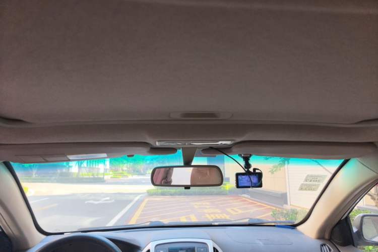 Used BYD F3 2014 1.5L Manual Luxury Model Headliner