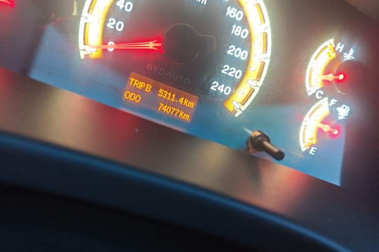 Used BYD F3 2014 1.5L Manual Comfort Model Odometer Close Up