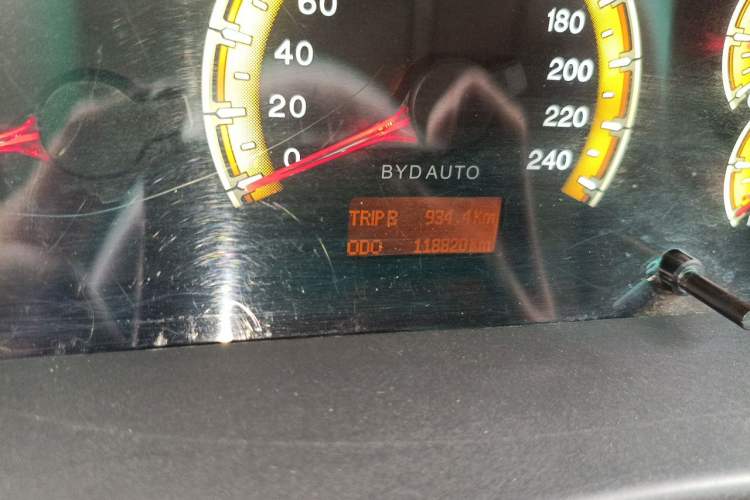 Used BYD F3 2014 1.5L Automatic Luxury Model Odometer Close Up
