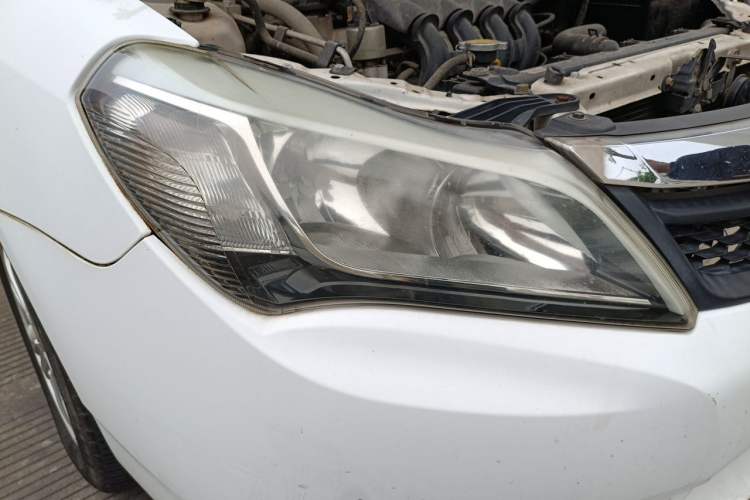 Used BYD F3 2014 1.5L Automatic Luxury Model Right Front Headlight