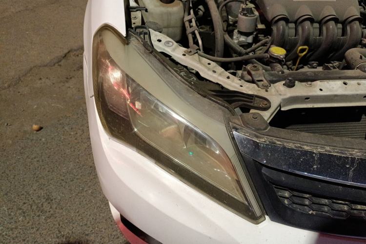 Used BYD F3 2014 1.5L Manual Luxury Model Right Front Headlight