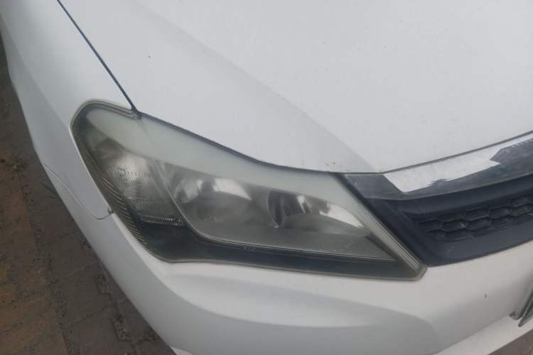 Used BYD F3 2014 1.5L Manual Luxury Model Right Front Headlight