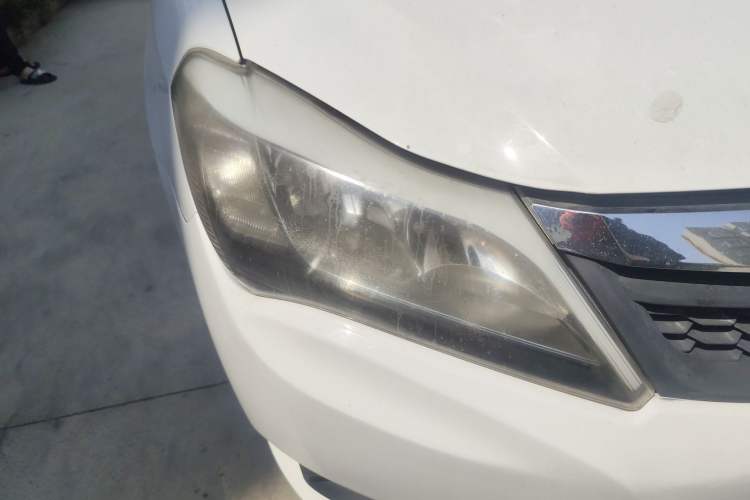 Used BYD F3 2014 1.5L Manual Luxury Model Right Front Headlight