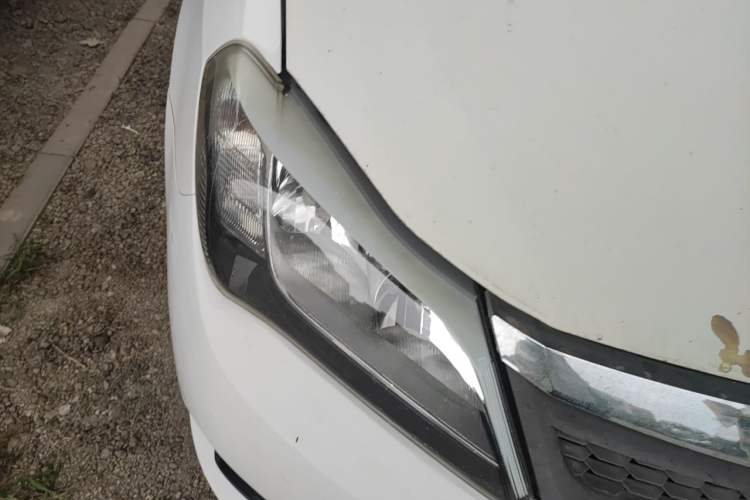 Used BYD F3 2014 1.5L Manual Comfort Model Right Front Headlight