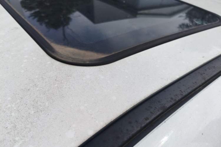 Used BYD F3 2014 1.5L Automatic Prestige Edition Roof