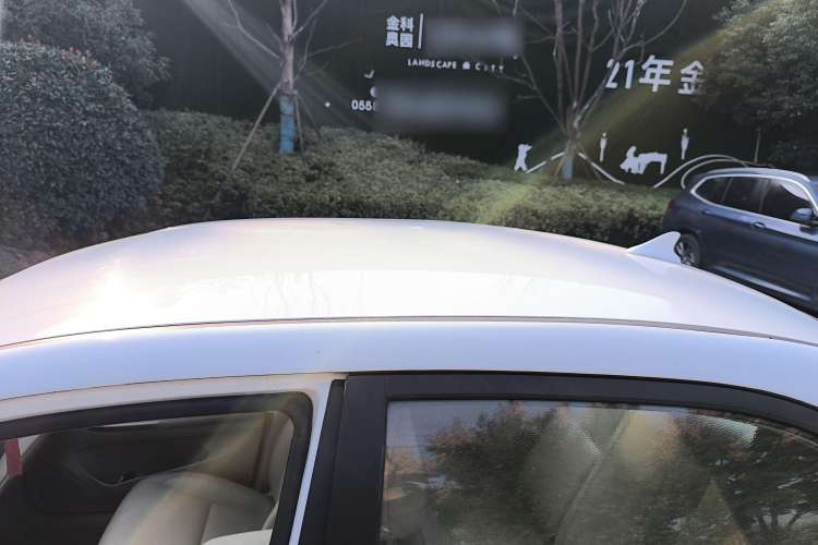 Used BYD F3 2014 1.5L Manual Luxury Model Roof