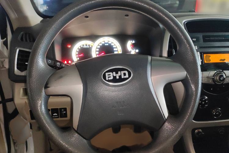 Used BYD F3 2014 1.5L Manual Luxury Model Steering Wheel