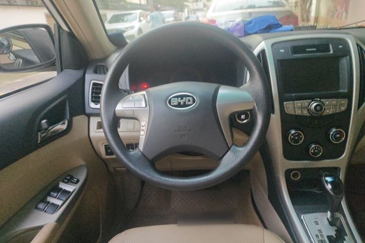 Used BYD F3 2014 1.5L Automatic Prestige Edition Steering Wheel