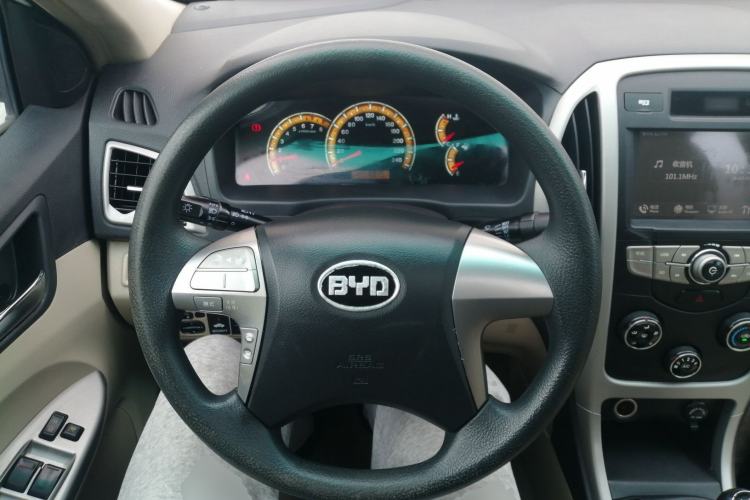 Used BYD F3 2014 1.5L Manual Luxury Model Steering Wheel