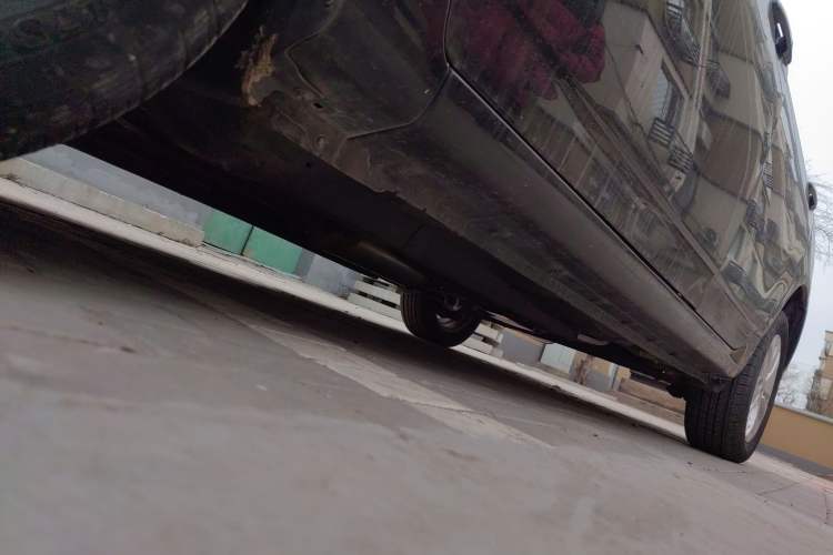 Used BYD F3 2015 Energy-Saving Edition 1.5L Manual Luxury Model Chassis Front Left