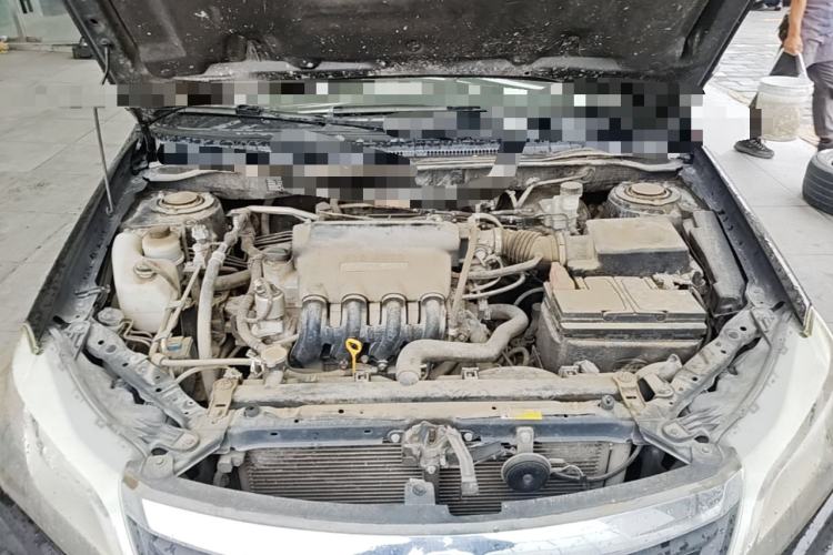 Used BYD F3 2015 Energy-Saving Edition 1.5L Manual Luxury Model Engine Bay