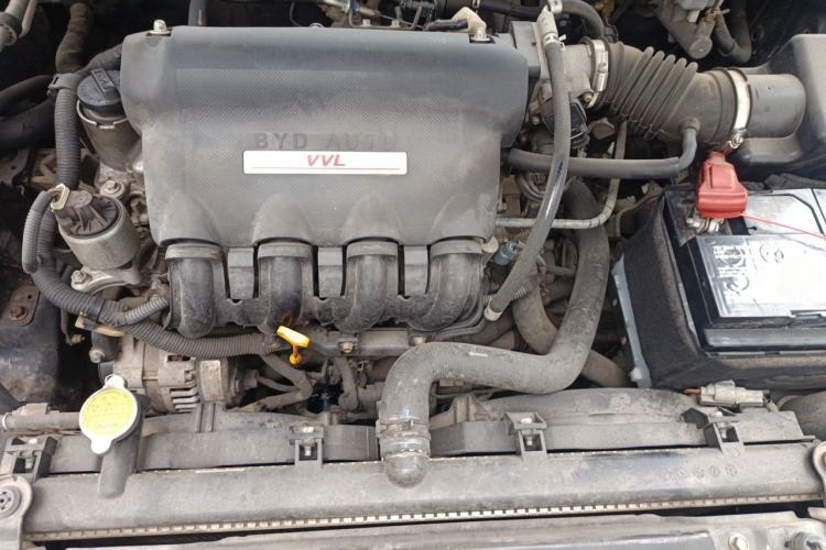 Used BYD F3 2015 Energy-Efficient Model 1.5L Manual Comfort Edition Engine Bay