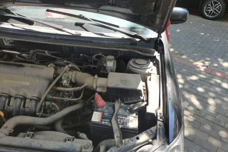 Used BYD F3 2015 Energy-Efficient Model 1.5L Manual Comfort Edition Engine Bay Left
