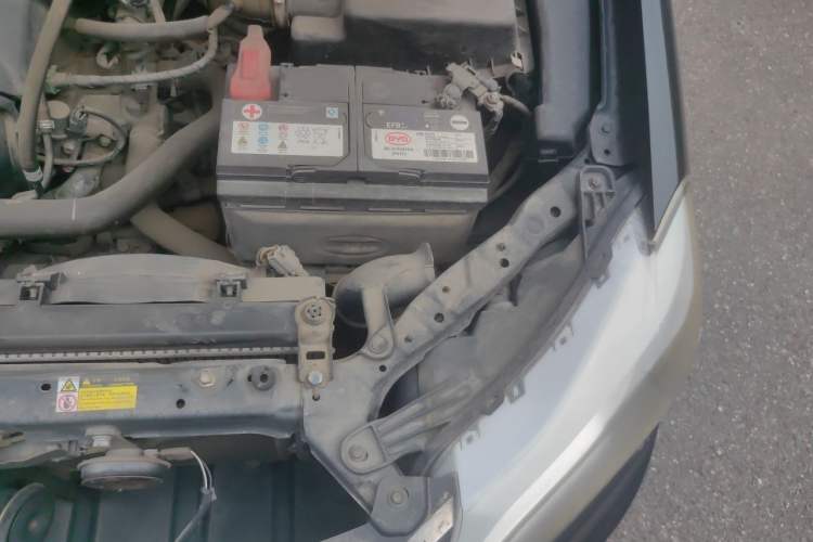 Used BYD F3 2015 Energy-Efficient Model 1.5L Manual Comfort Edition Engine Bay Left