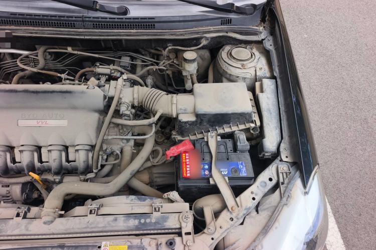 Used BYD F3 2015 Energy-Efficient Model 1.5L Manual Comfort Edition Engine Bay Left
