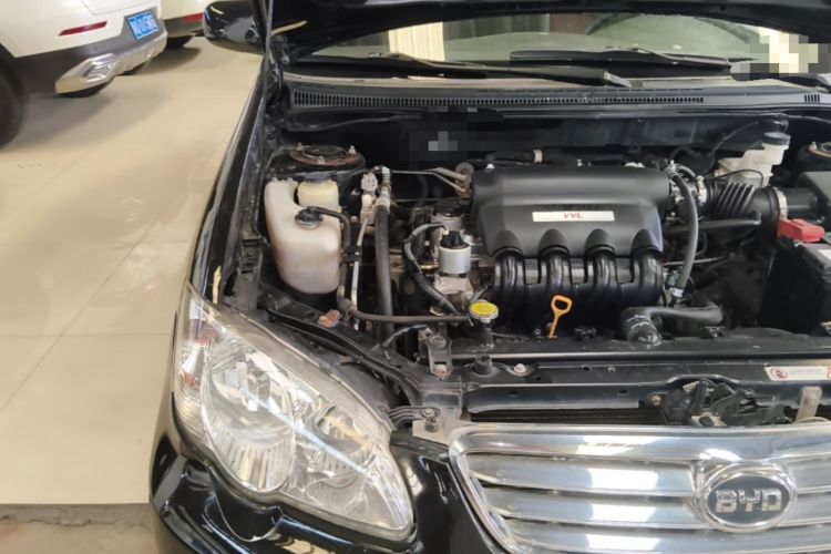 Used BYD F3 2015 Energy-Efficient Model 1.5L Manual Comfort Edition Engine Bay Right