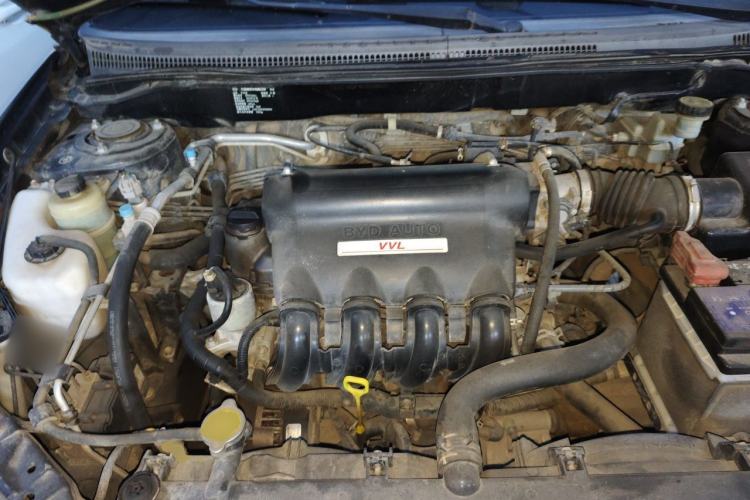 Used BYD F3 2015 Energy-Saving Edition 1.5L Manual Luxury Model Engine Bay