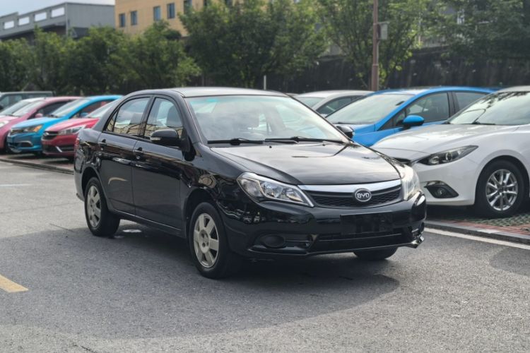 Used BYD F3 2015 Energy-Efficient Model 1.5L Manual Comfort Edition Exterior 2