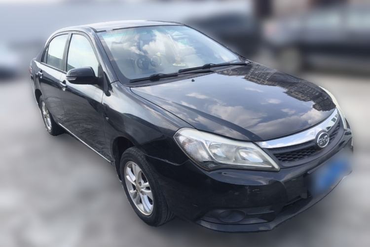 Used BYD F3 2015 Energy-Saving Edition 1.5L Manual Luxury Model Front Right 45 Deg