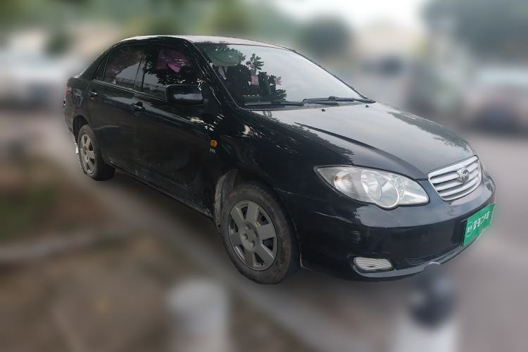 Used BYD F3 2015 Energy-Efficient Model 1.5L Manual Comfort Edition Front Right 45 Deg