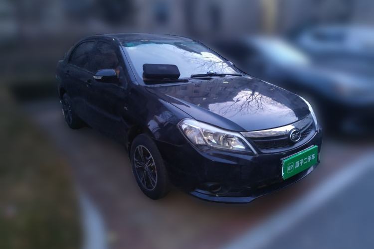 Used BYD F3 2015 Energy-Efficient Model 1.5L Manual Comfort Edition Front Right 45 Deg