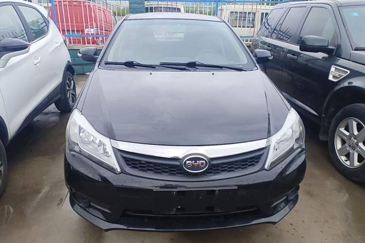 Used BYD F3 2015 Energy-Efficient Model 1.5L Manual Comfort Edition Front