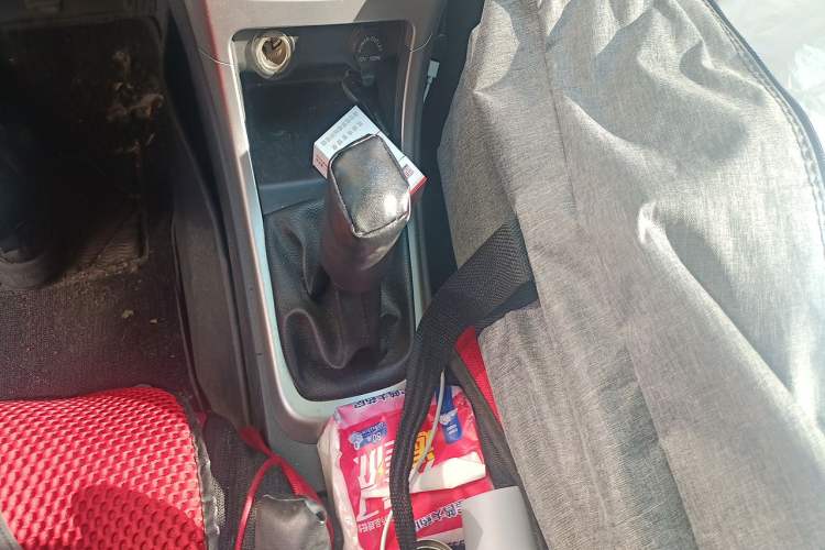 Used BYD F3 2015 Energy-Efficient Model 1.5L Manual Comfort Edition Gear Lever