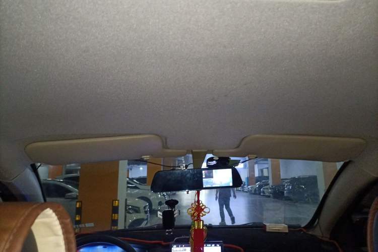 Used BYD F3 2015 Energy-Efficient Model 1.5L Manual Comfort Edition Headliner