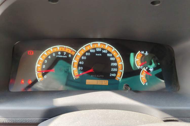 Used BYD F3 2015 Energy-Efficient Model 1.5L Manual Comfort Edition Instrument Cluster