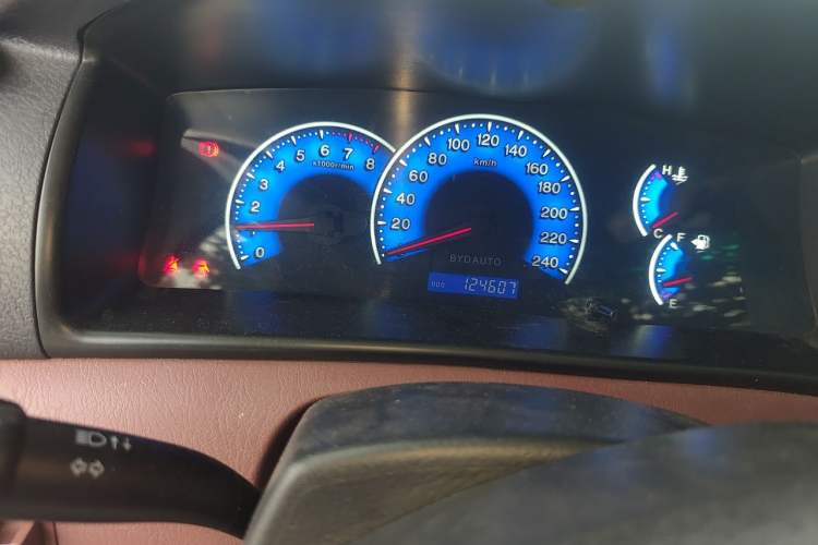 Used BYD F3 2015 Energy-Efficient Model 1.5L Manual Comfort Edition Instrument Cluster