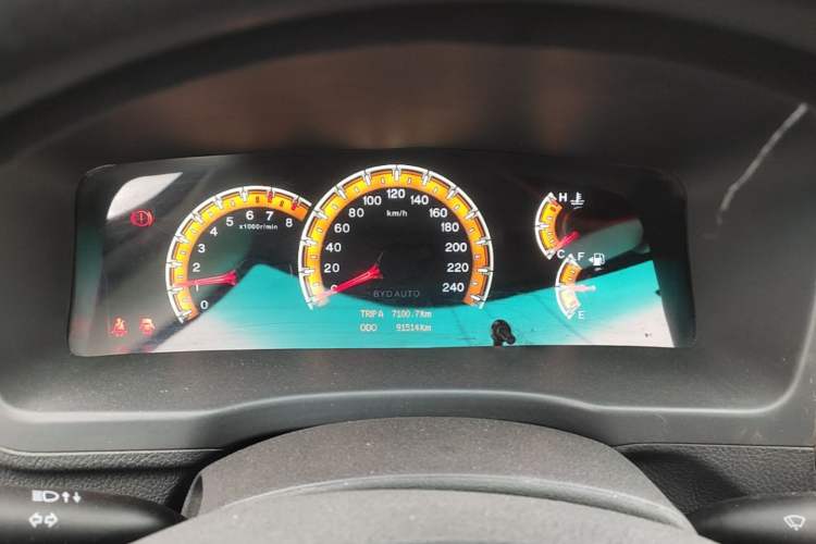Used BYD F3 2015 Energy-Saving Edition 1.5L Manual Luxury Model Instrument Cluster