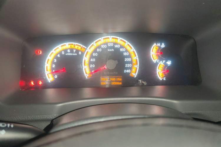 Used BYD F3 2015 Energy-Efficient Model 1.5L Manual Comfort Edition Instrument Cluster