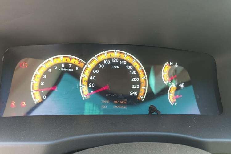 Used BYD F3 2015 Energy-Efficient Model 1.5L Manual Comfort Edition Instrument Cluster