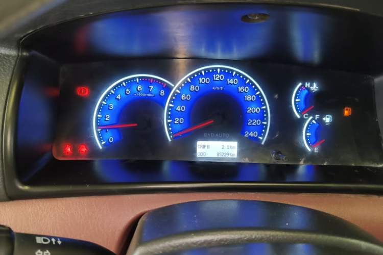 Used BYD F3 2015 Energy-Efficient Model 1.5L Manual Comfort Edition Instrument Cluster