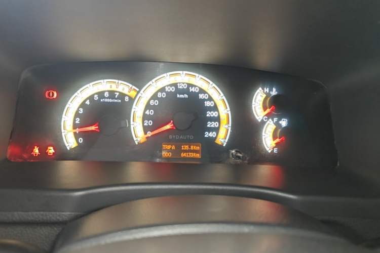 Used BYD F3 2015 Energy-Efficient Model 1.5L Manual Comfort Edition Instrument Cluster