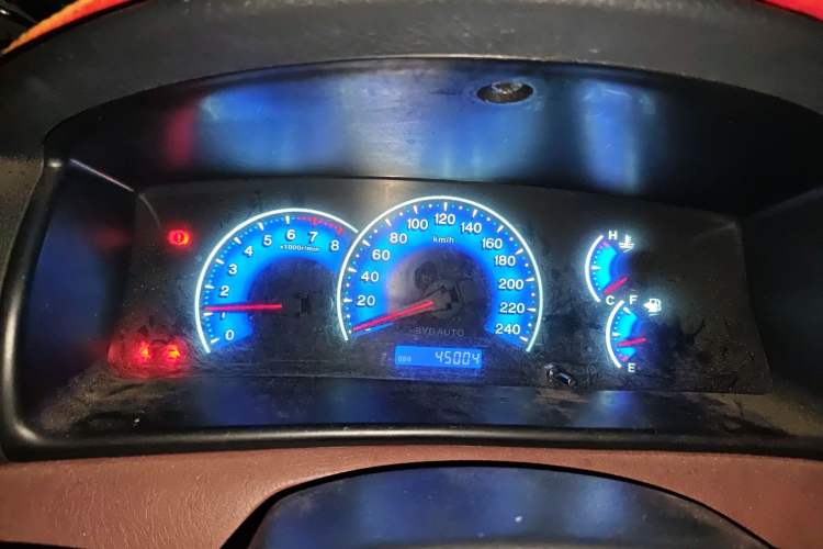 Used BYD F3 2015 Energy-Efficient Model 1.5L Manual Comfort Edition Instrument Cluster