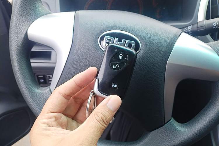 Used BYD F3 2015 Energy-Efficient Model 1.5L Manual Comfort Edition Interior 1